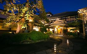 からつ温泉　旅館　綿屋